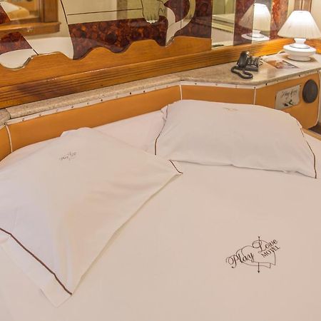 Motel Play Love Petrópolis Extérieur photo