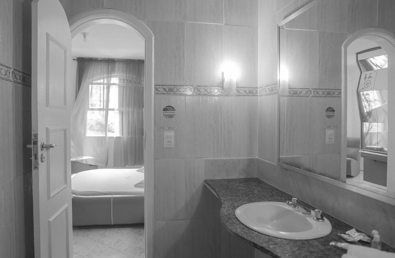Motel Play Love Petrópolis Extérieur photo